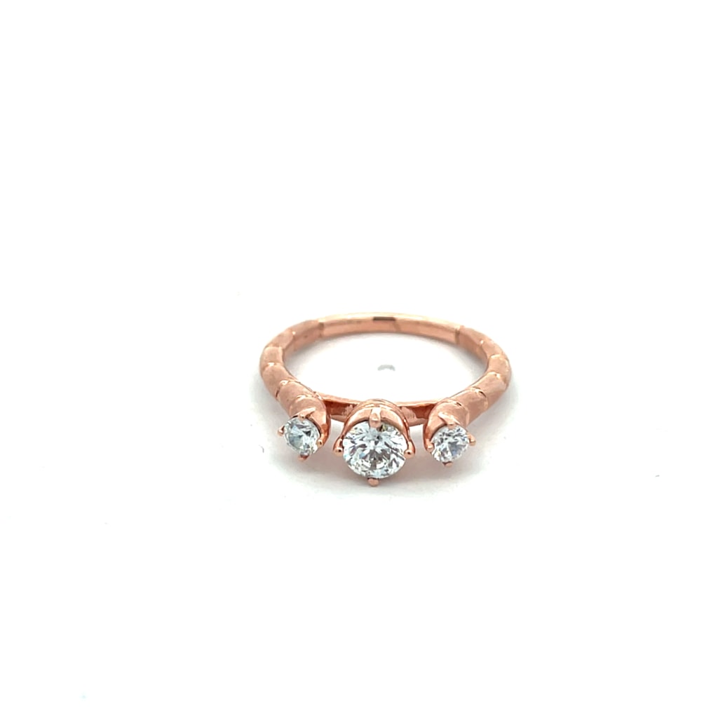 The Etoiles Et Ciel Solitaire Ring