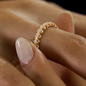 The Roziq Eternity Ring - thumb 6