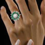 The Emerabloom Ring - thumb 4