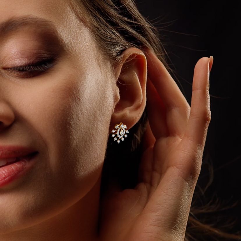 The Saija Stud Earrings - image 4