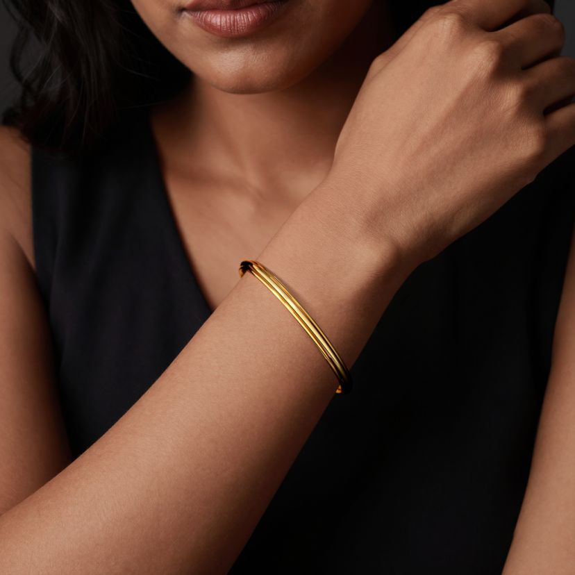 The Roda Round Bangle - image 3