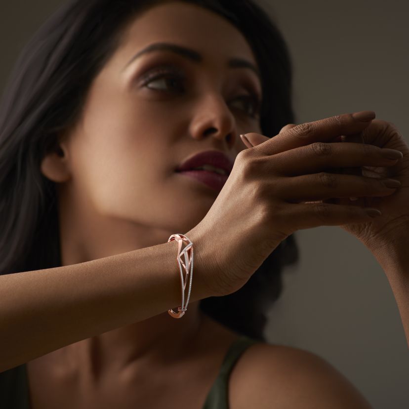 The Lumiva Oval Bangle - image 3