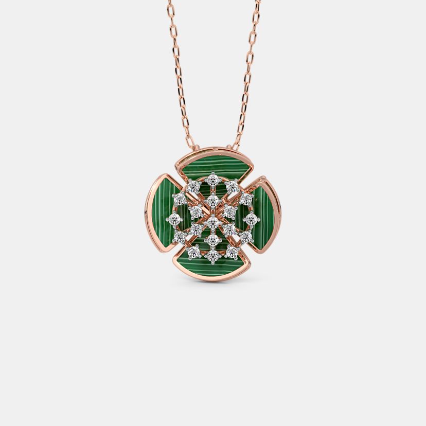The Thyvarne Pendant - image 5